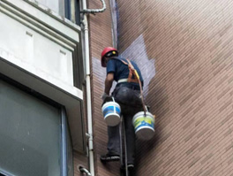 外墻滲水的內墻怎樣做防水維修呢？
