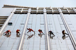 嚴格執(zhí)行安全標準和質(zhì)量標準，獲得質(zhì)量和基礎(chǔ)任務(wù)