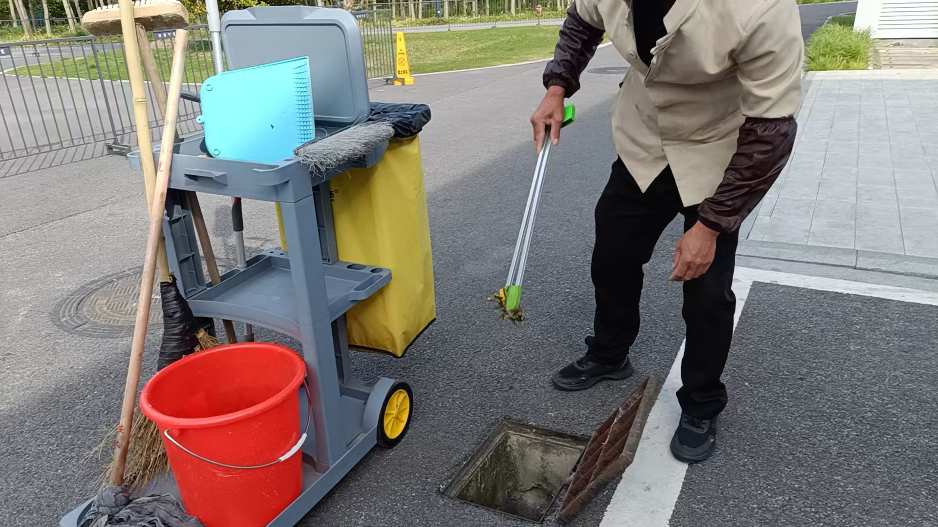 上海鷹?。嵐ぞ吖芾碇贫?></span><span id=